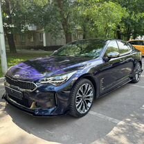 Kia Stinger 2.0 AT, 2018, 77 000 км, с пробегом, цена 2 159 000 руб.