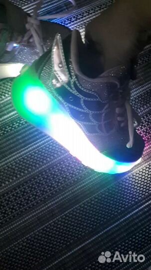 Роликовые кроссовки