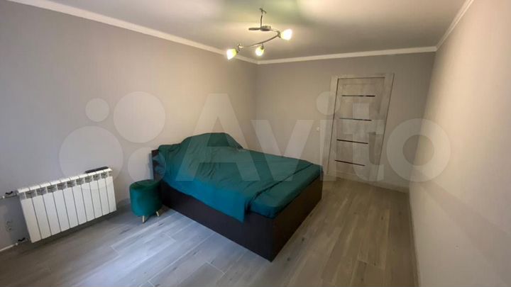 3-к. квартира, 120 м², 2/13 эт.