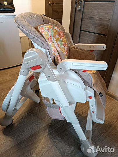 Детский столик для кормления