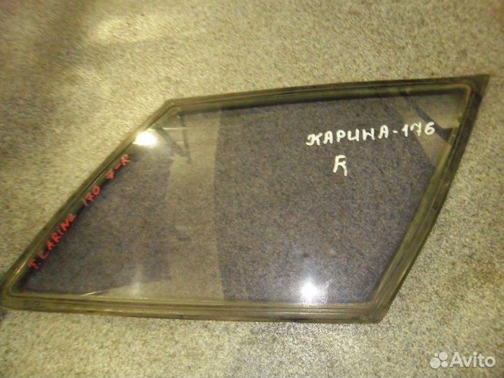 Стекло собачника правое Toyota Carina AT176