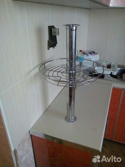 Подставка под фужеры и фрукты