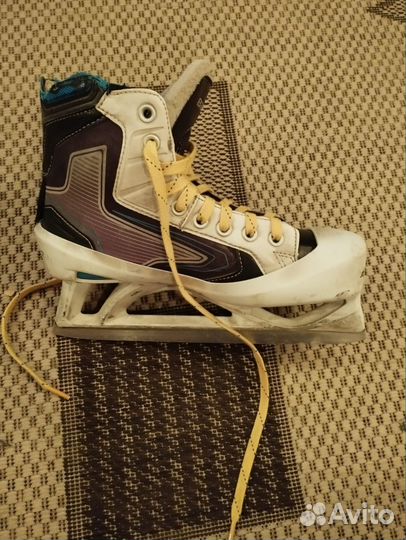 Вратарские коньки bauer