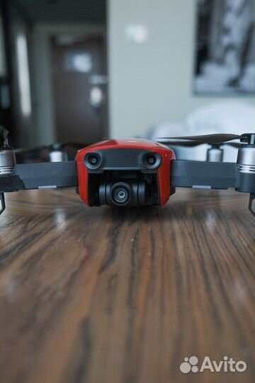 Квадрокоптер DJI mavic air
