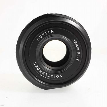 Voigtlander 23mm f/1.2 Nokton aspherical