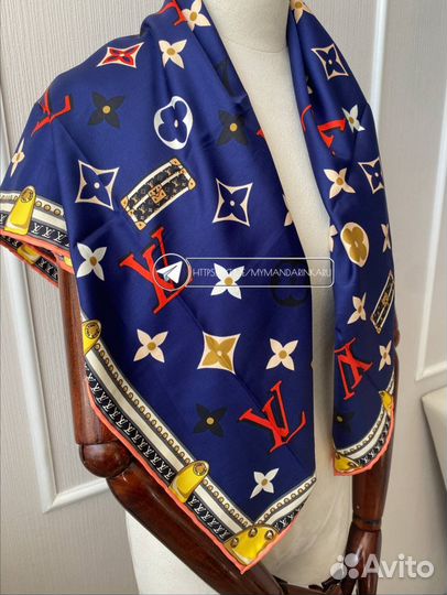 Шелковый платок Louis vuitton