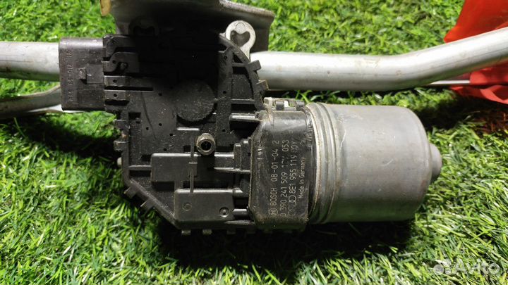 Моторчик стеклоочистителя Audi A4 B7