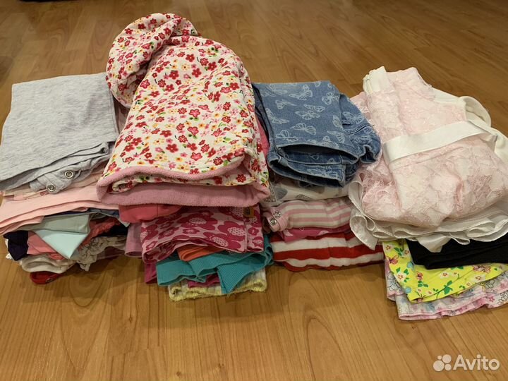 Одежда для девочки пакетом 80р