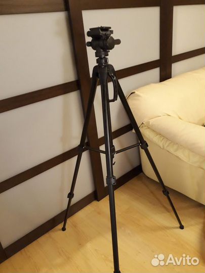 Штатив для съемки