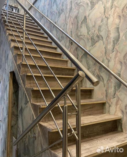 Пeрилa для лестниц / пopучни из нeржавейки