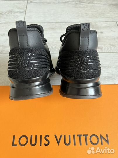 Кроссовки Louis Vuitton