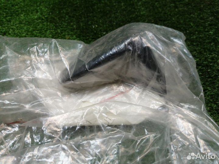 Кронштейн Volkswagen Transporter T5 T5 2003-2010