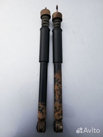 Рено Симбол стойки задние