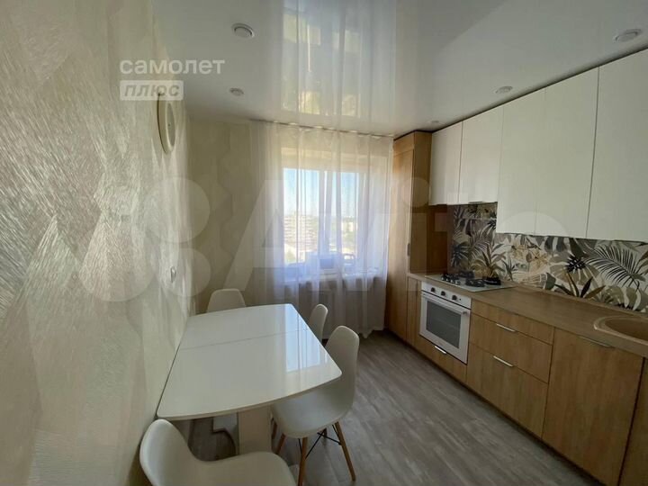 3-к. квартира, 63,4 м², 8/10 эт.