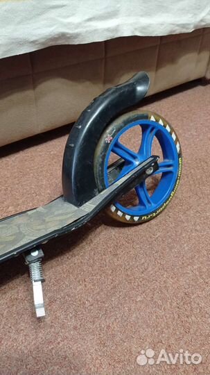 Самокат Explore