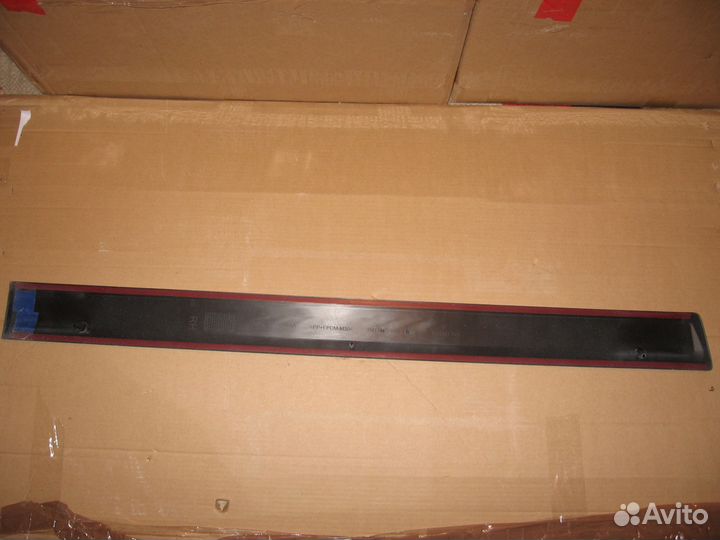 Ford Fusion Молдинг Передней Правой Двери