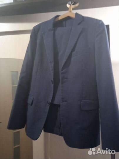 Школьный костюм