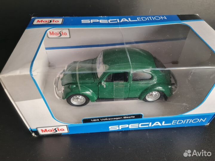 Maisto 1:24 31926 Volkswagen Beetle 1973