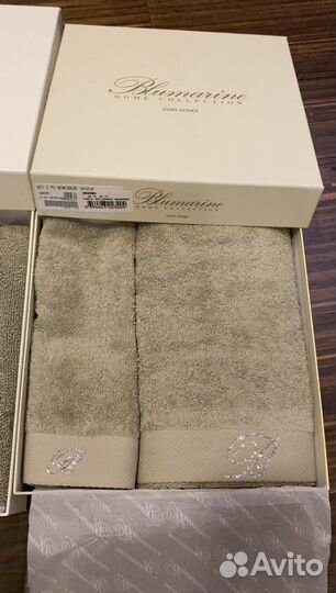 Комплект Blumarine коврик и 2 полотенца оригинал