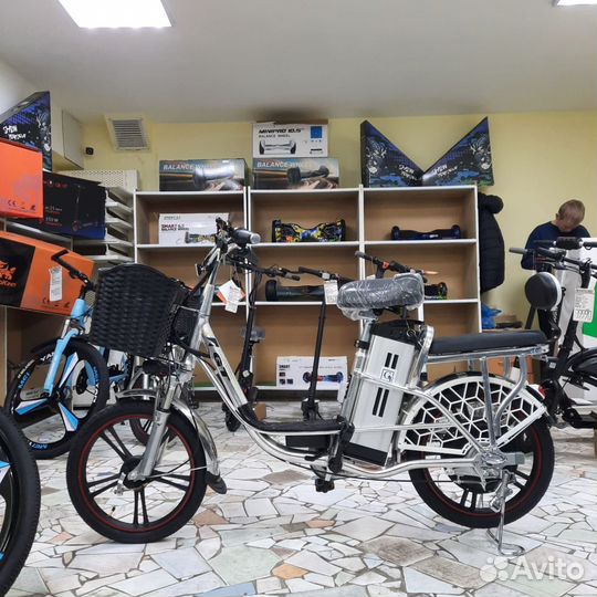 Электрические электровелосипеды и электросамокаты