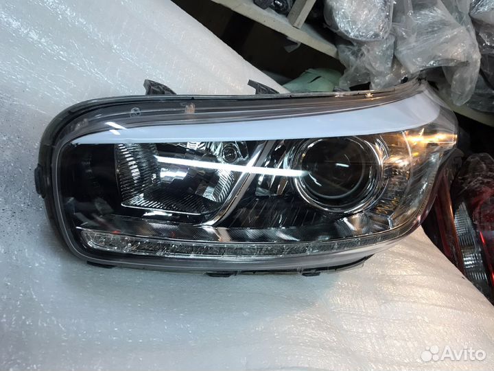Фара левая и правая Kia Ceed JD дхо 2012-2018
