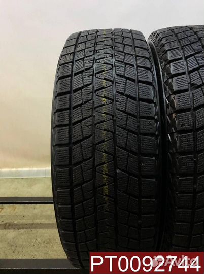 Bridgestone Blizzak DM-V1 235/65 R17 110