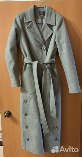 Пальто женское