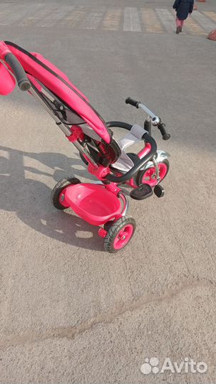 Детский велосипед с родительской ручкой