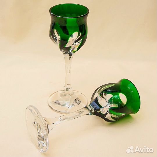 Хрустальные бокалы