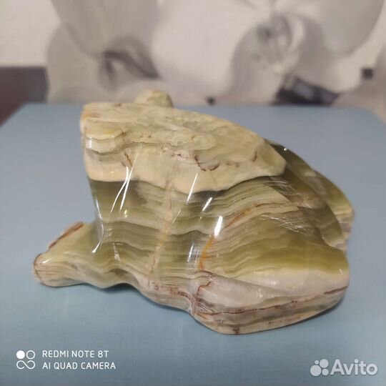 Статуэтки из оникса