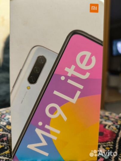 Xiaomi Mi 9, 6/128 ГБ