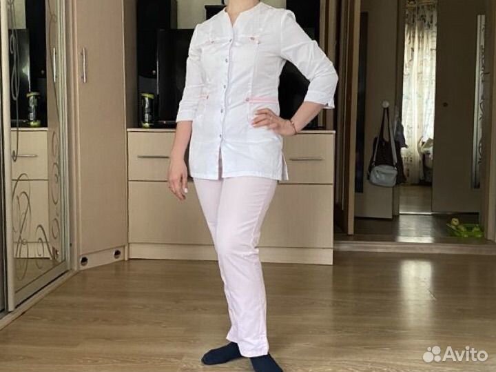 Медицинский костюм р.44 женский