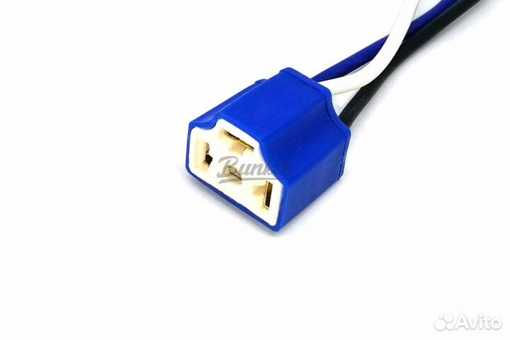 Патрон под лампу H4 (с проводами)