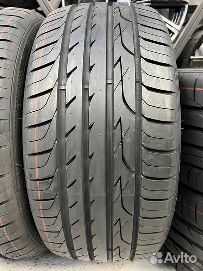 Three-A P606 225/45 R18 и 245/40 R18 95W