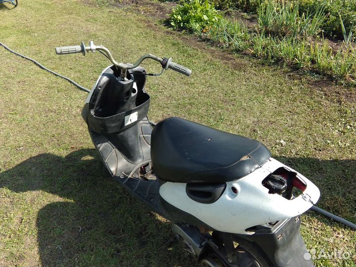 Скутер Suzuki Lets 2