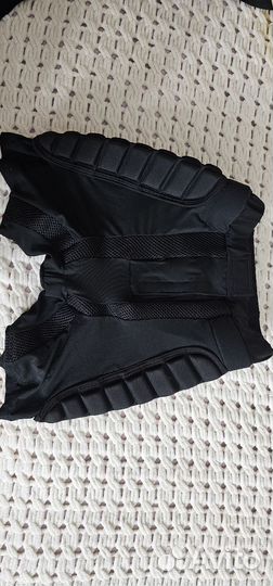 Защитные шорты