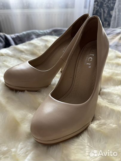 Туфли женские