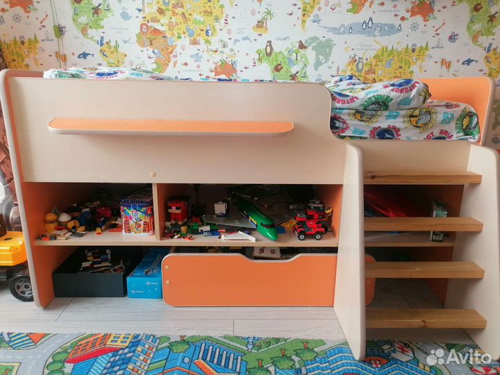 Детская кровать от 3 лет с матрасом бу