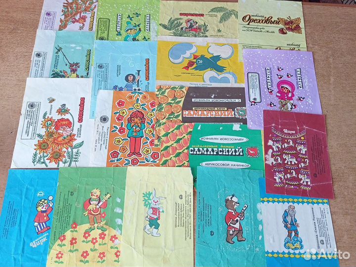 Обертки от шоколада и батончиков разные