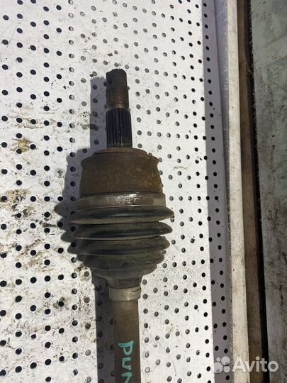 Привод передний правый fiat Punto