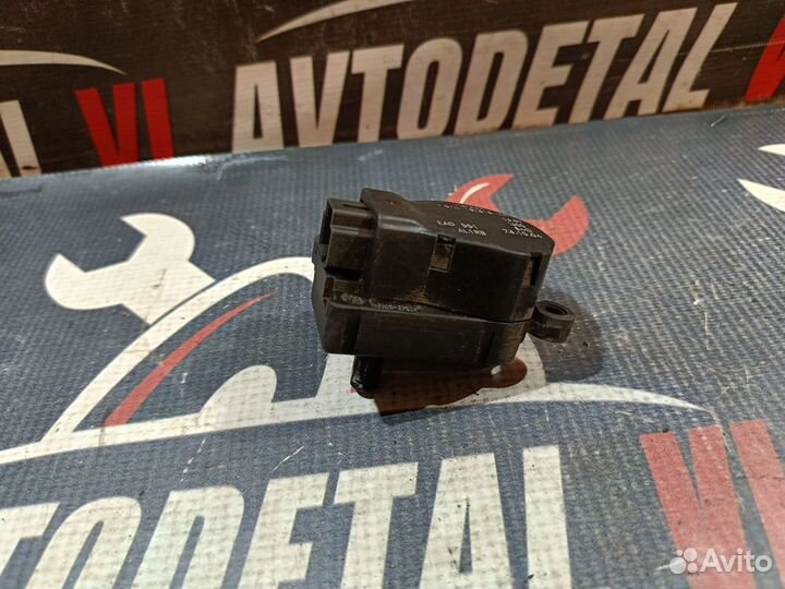 Сервопривод заслонок печки Ford Mondeo 3