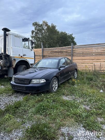 Запчасти на audi a4 b5