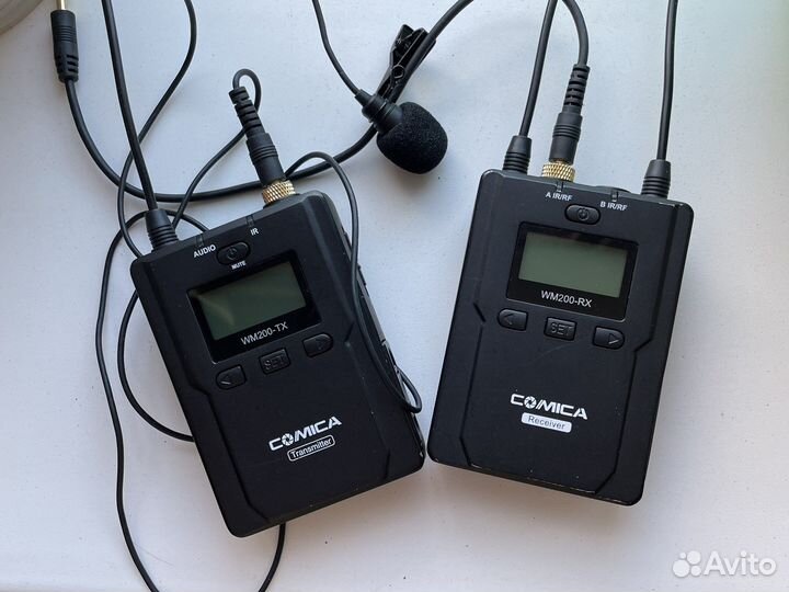 Беспроводная микрофонная радиосистема CoMica
