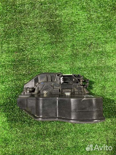 Замок двери передней левой Bmw 3 F30 N47D20C 2013