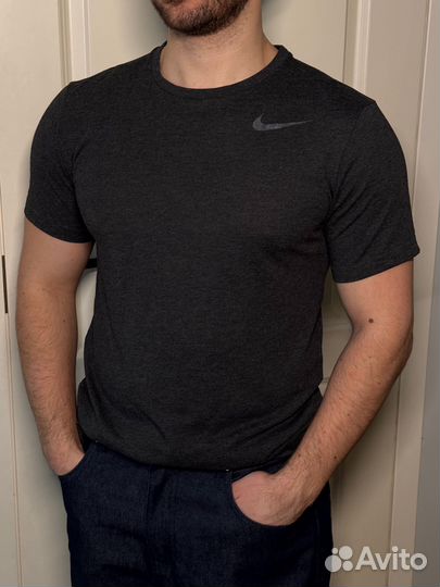 Футболка nike серая размер М