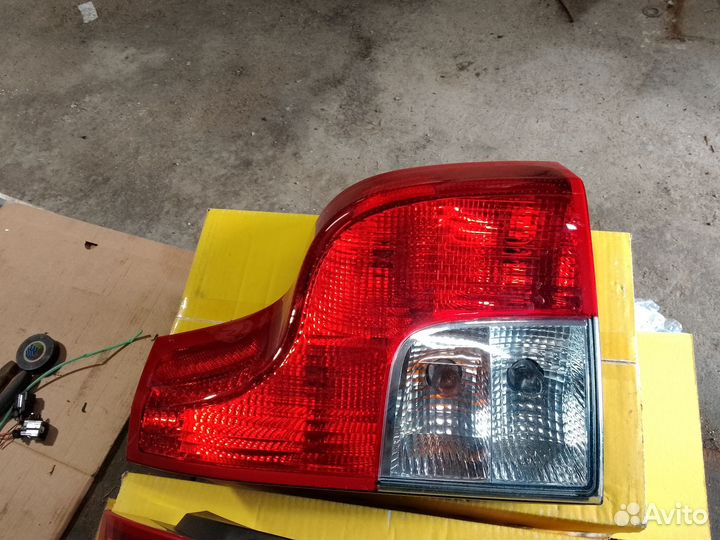 Фонарь задний volvo xc90