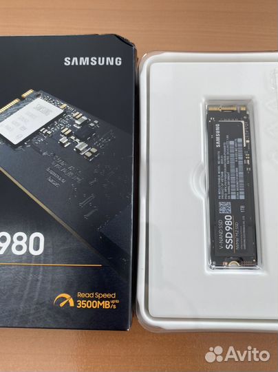 Samsung 1 тб SSD- 980 M.2 PCI-E 3.0 MZ-V8V1T0BW