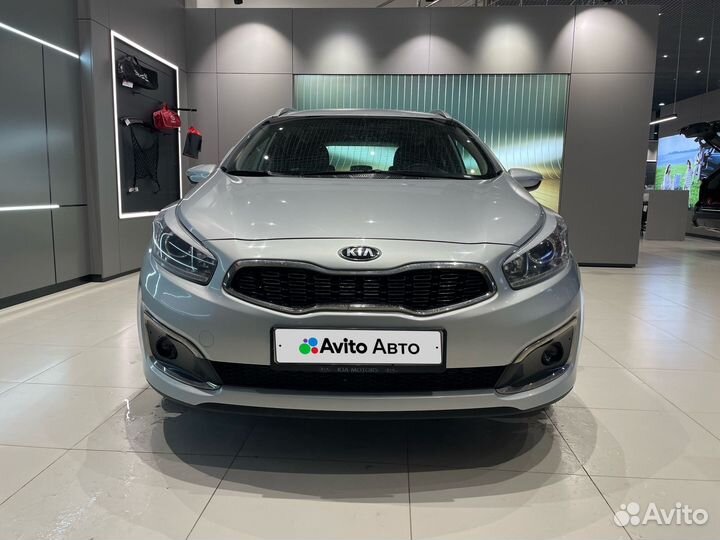 Kia Ceed 1.6 AT, 2018, 116 268 км