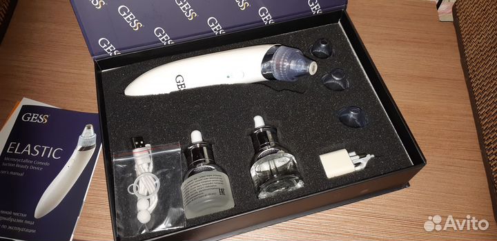 Аппарат для вакуумной чистки лица