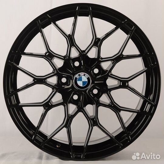 Диски на BMW r19 5x120 ET27 D72.6